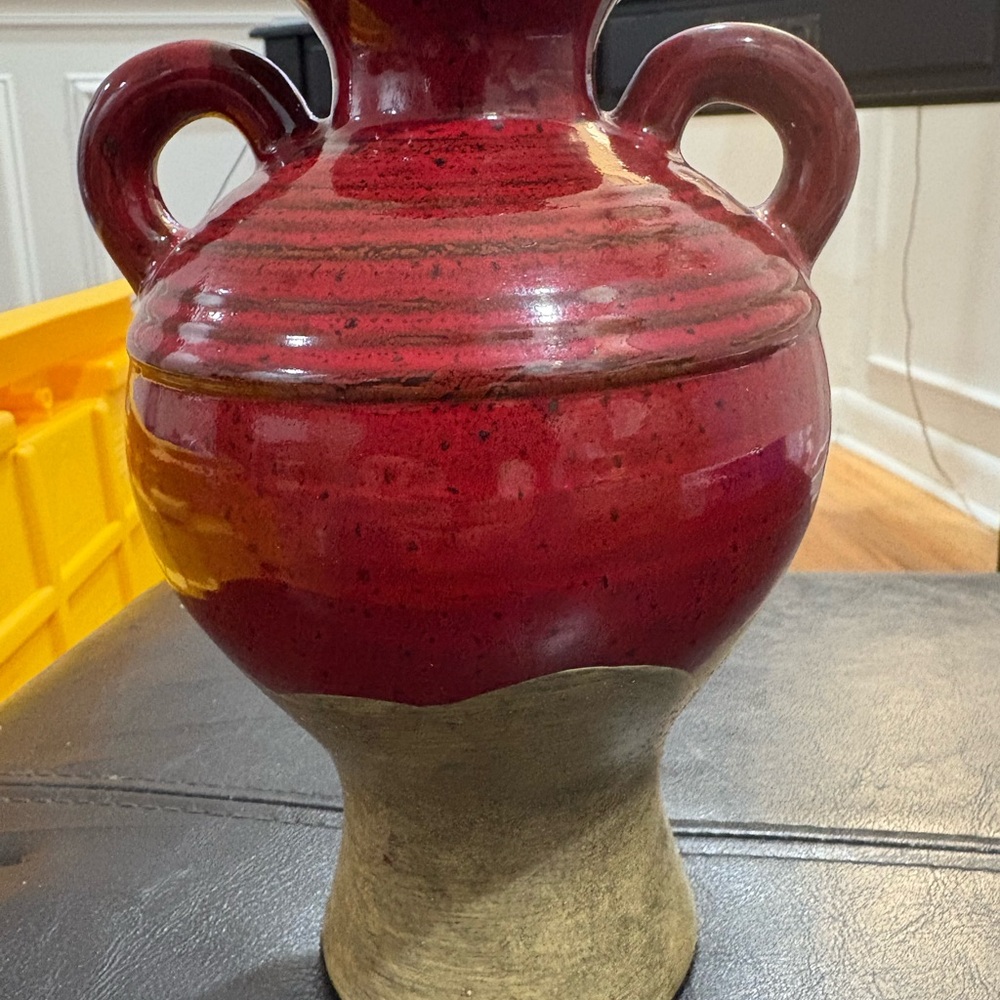 Southern Living Burgundy and Beige Vase